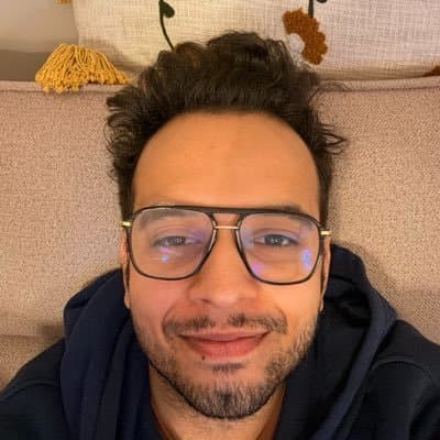 pradeepXkapoor 的头像